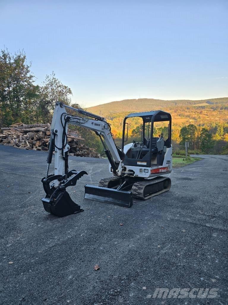 Bobcat 325 G Mini excavators < 7t