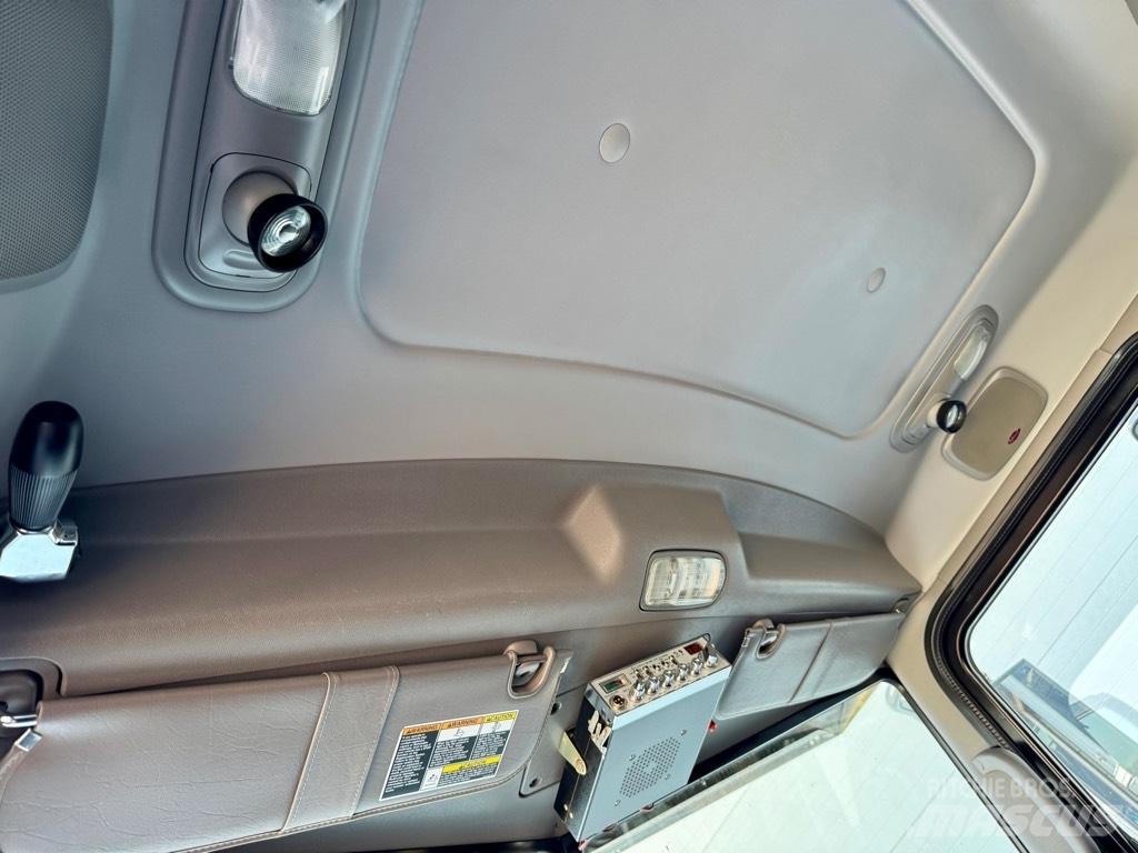 Peterbilt 388 Truck Tractor Units