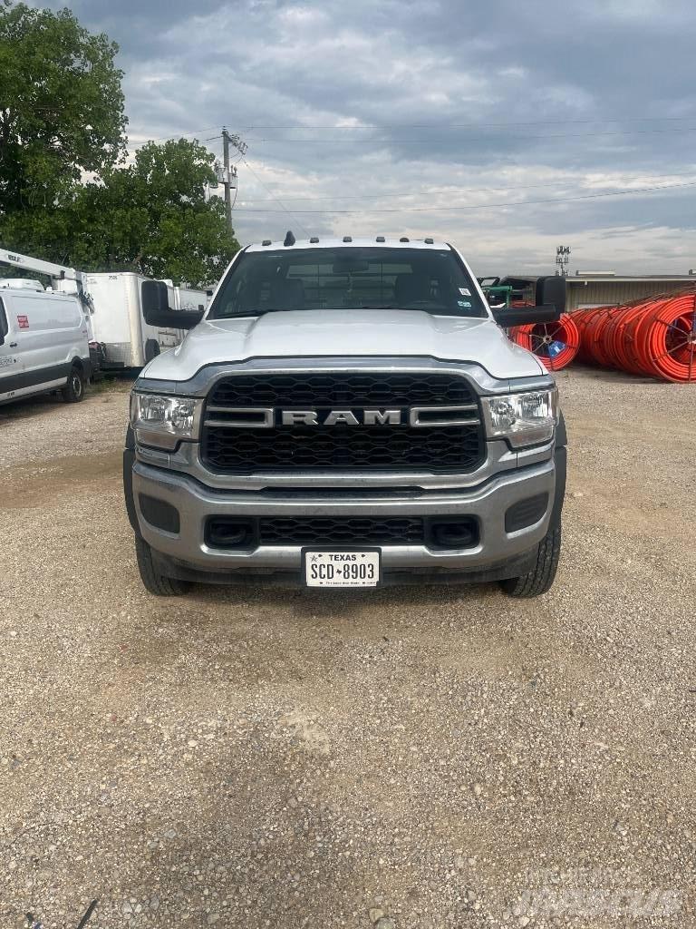 RAM 5500 Flatbed/Dropside trucks