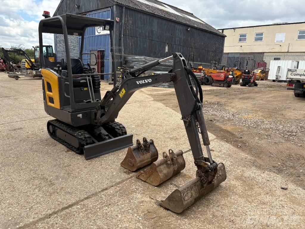 Volvo EC 15 D Mini excavators < 7t