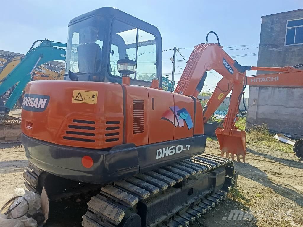 Doosan DH 60-7 Mini excavators < 7t