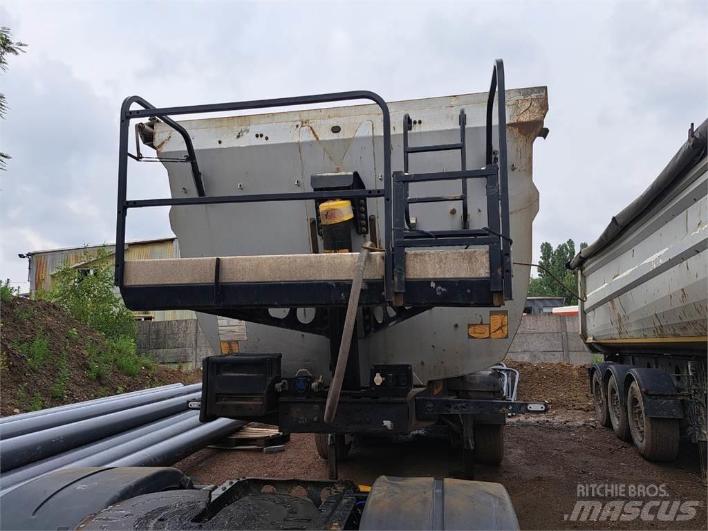 Wielton NW-3 Van Body Trailers