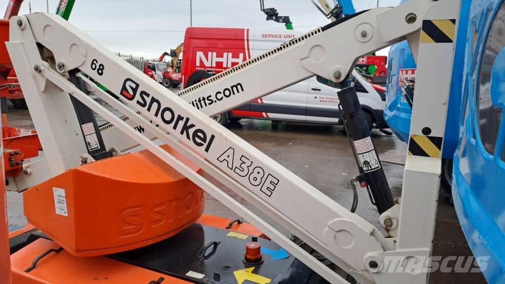 Snorkel A 38 E Articulated boom lifts