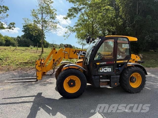 JCB 542-70 AGX Farming telehandlers