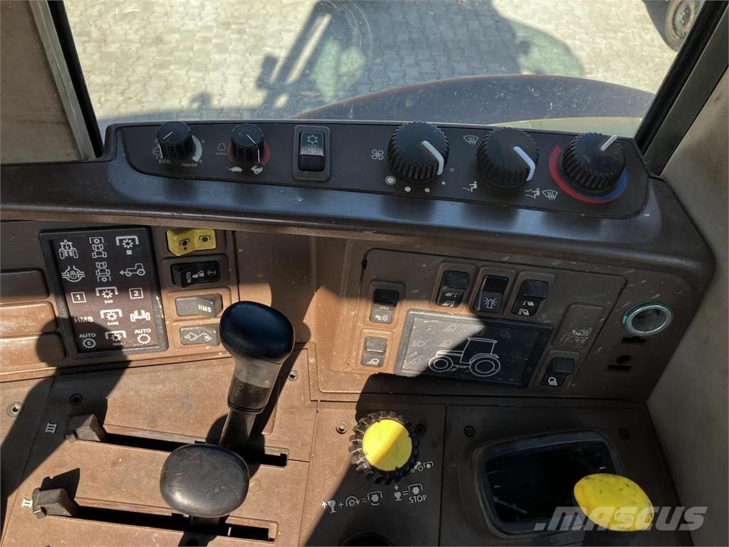 John Deere 6920 S Tractors