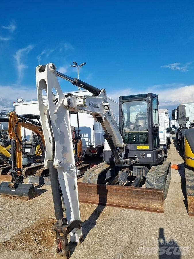 Bobcat E55 Mini excavators < 7t