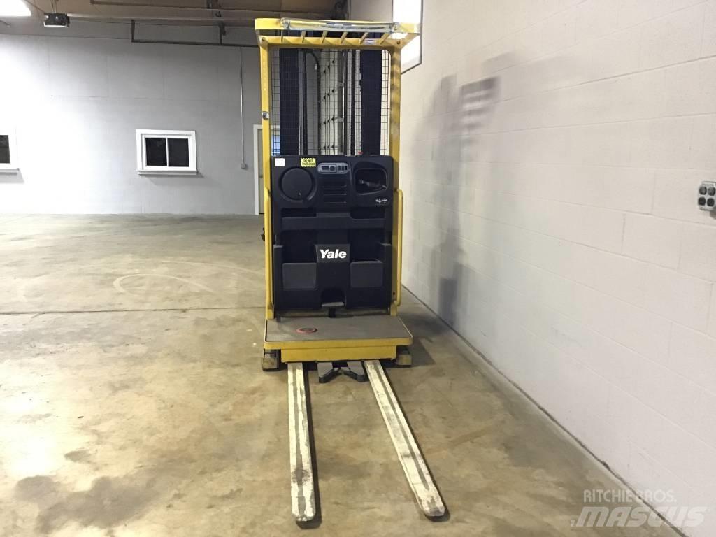Yale OS030EFN24TE095 Medium lift order picker