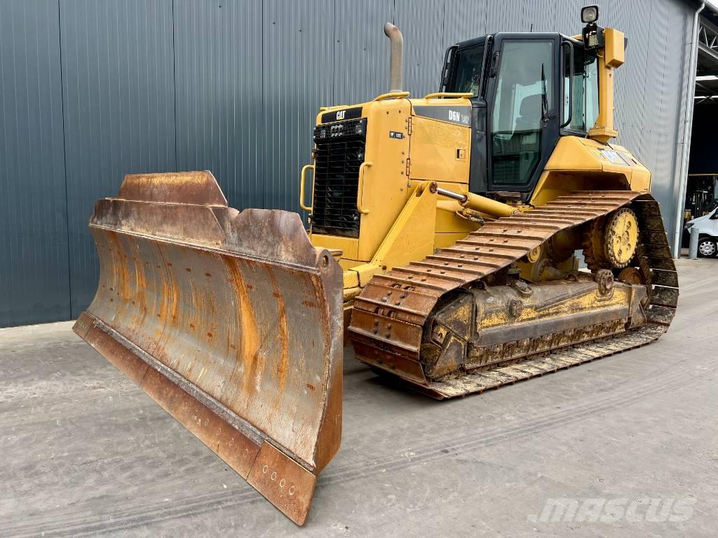 CAT D6N LGP Crawler dozers