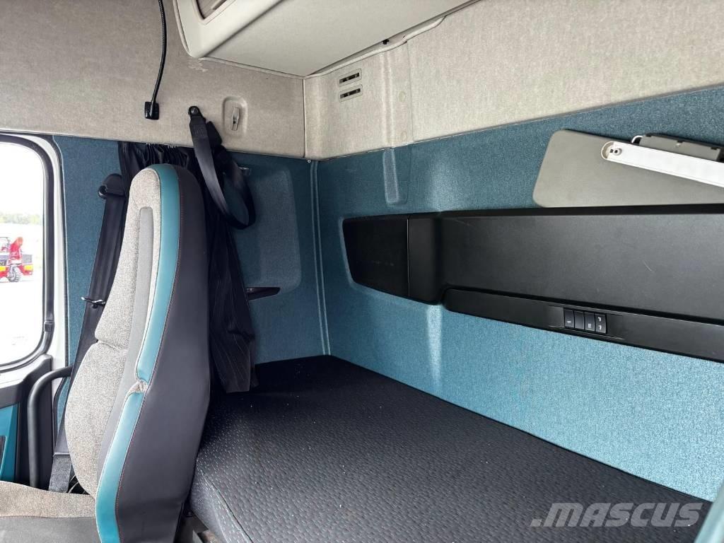 Volvo FM 330 Van Body Trucks