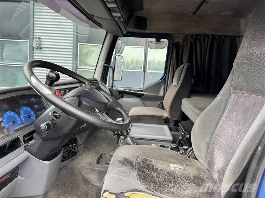 Sisu E12M 10X4 Tipper trucks