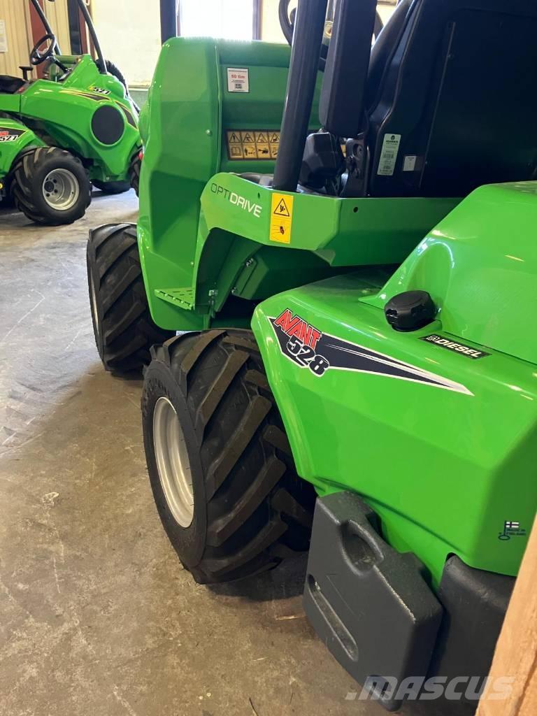 Avant Avant 528 Skid steer loaders
