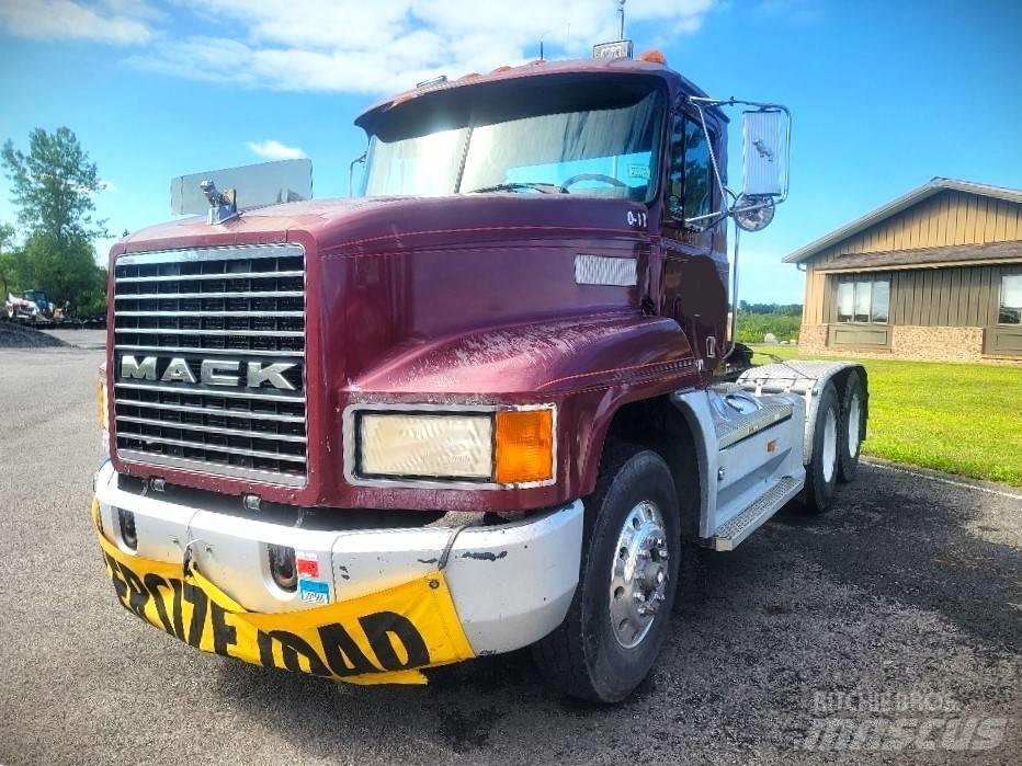 Mack CH 613 Truck Tractor Units