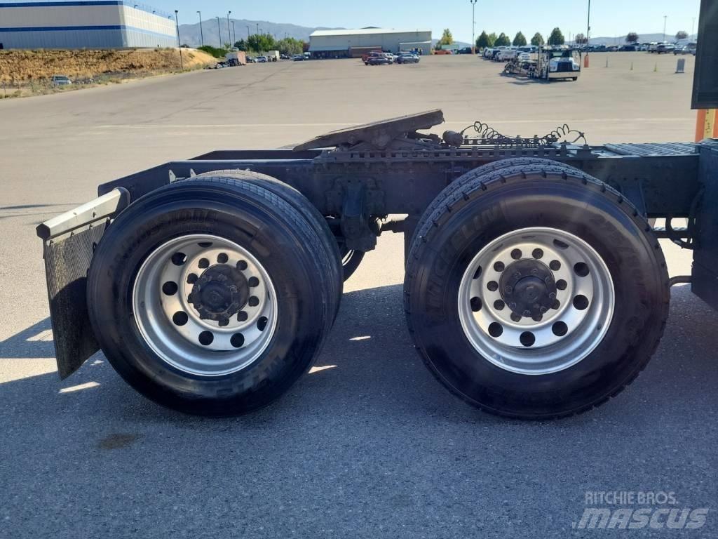 Mack Anthem Truck Tractor Units