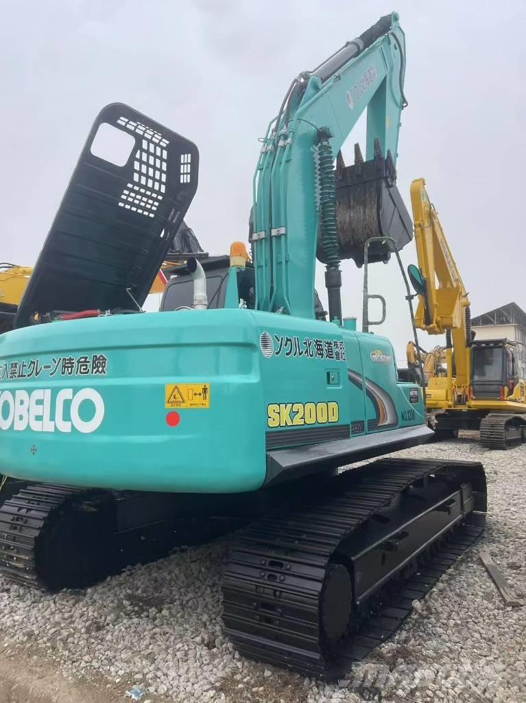 Kobelco SK 200 Crawler excavators