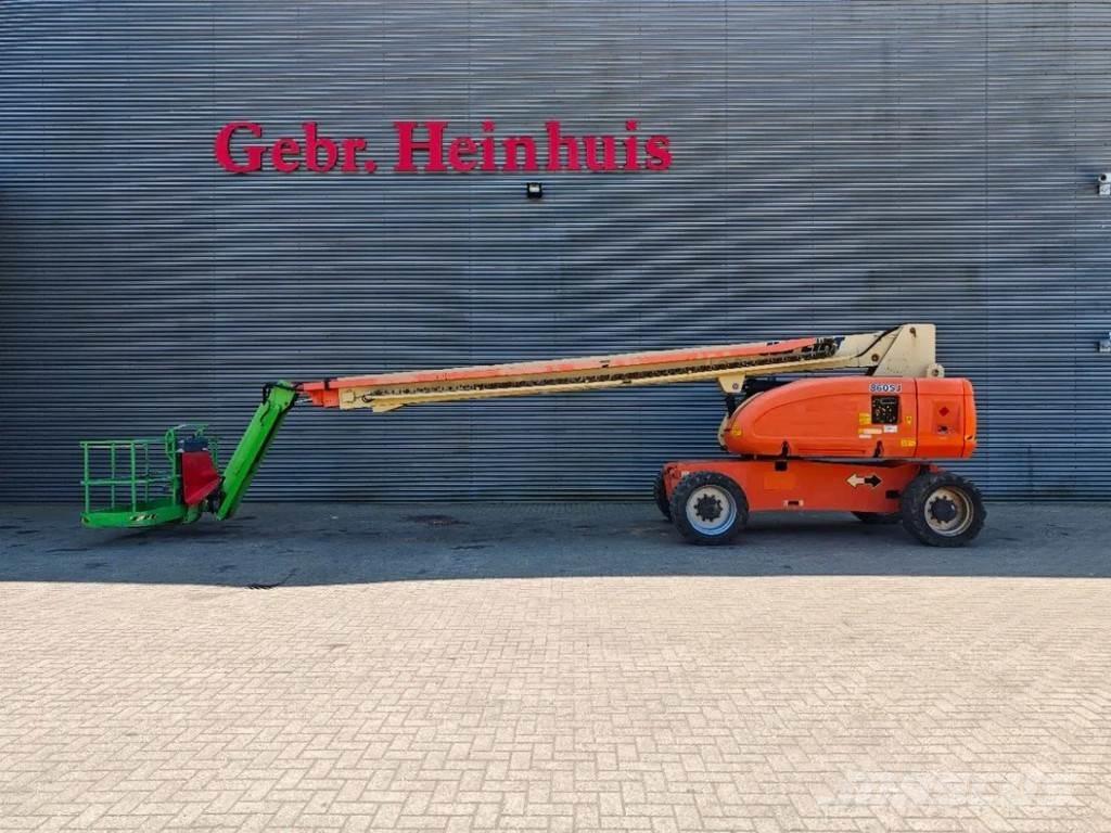 JLG 860 SJ Scissor lifts