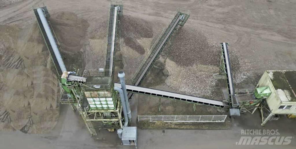  Goliath D220 Mobile crushers