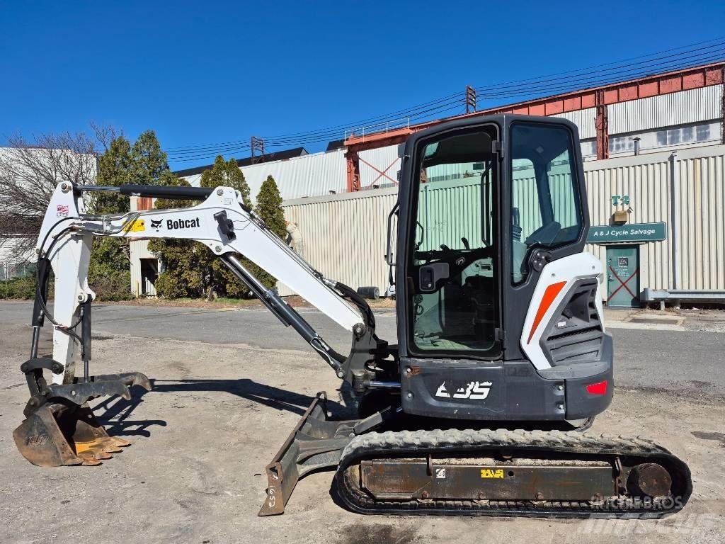 Bobcat E 35i Mini excavators < 7t