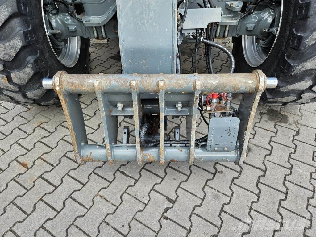 Kramer KT457 Telescopic handlers