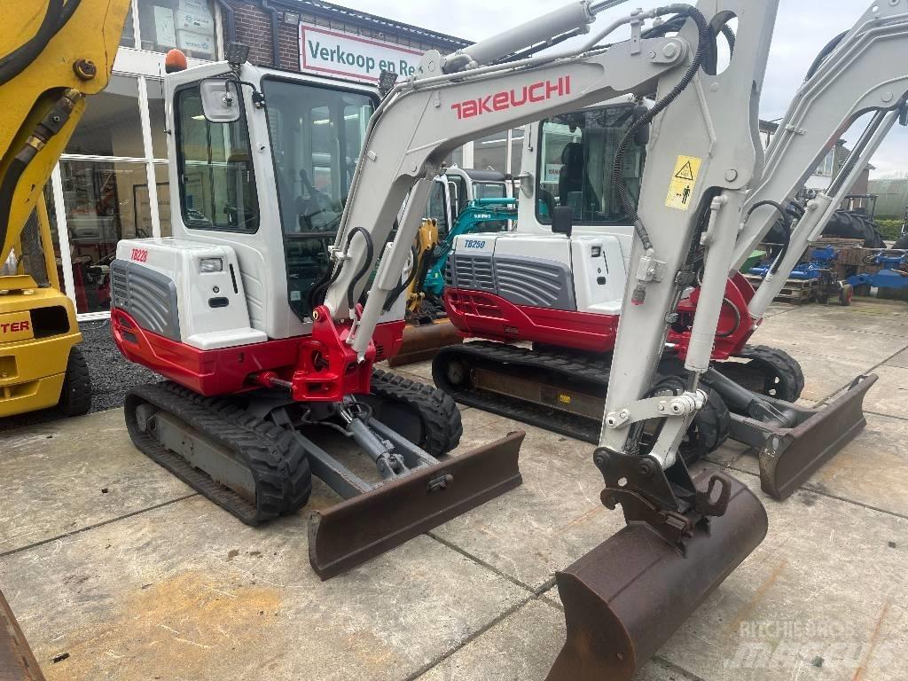 Takeuchi TB228 Mini excavators < 7t