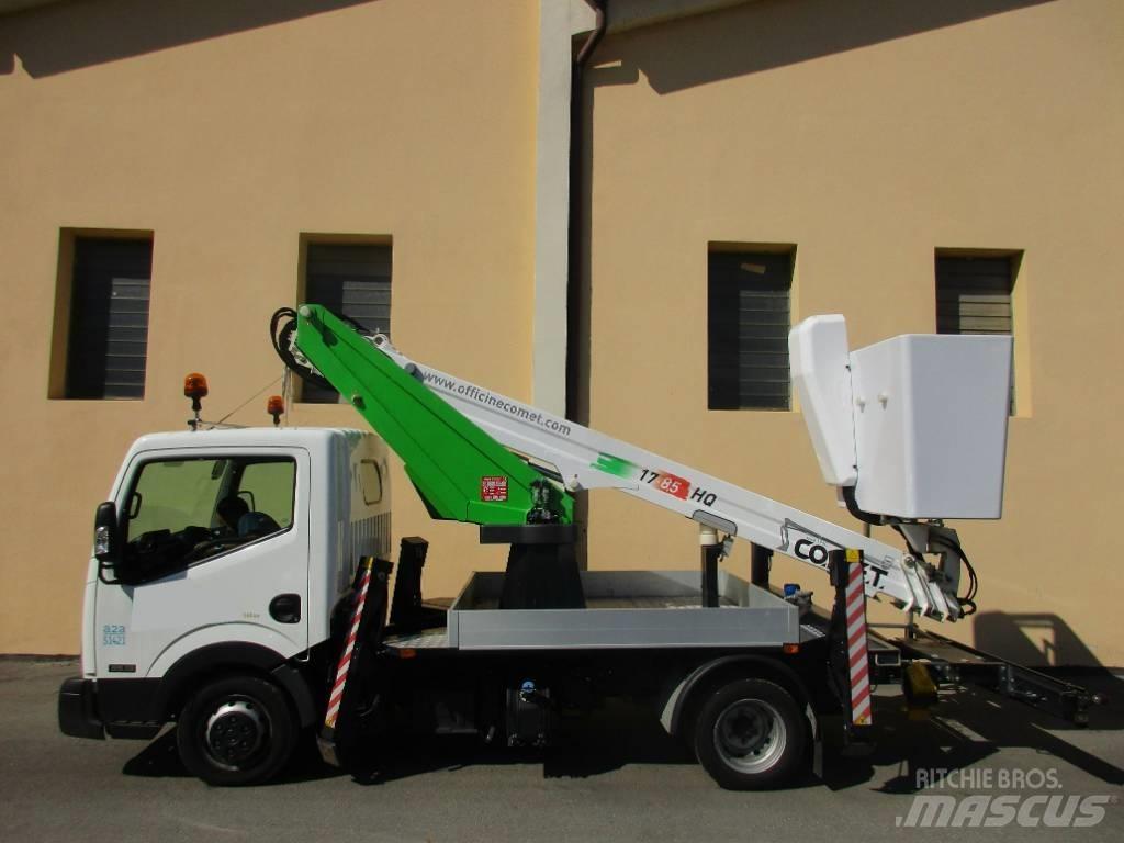 Comet 17/2/8 Truck mounted aerial platforms