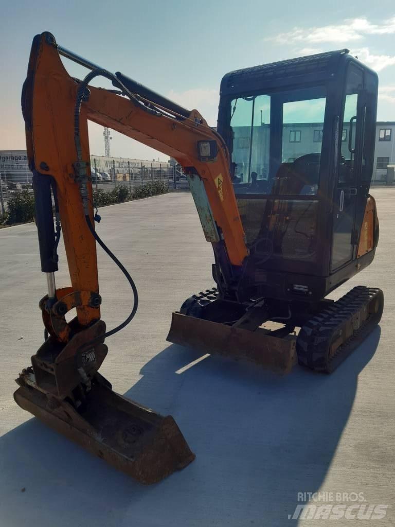 Hanix N 15B Mini excavators < 7t
