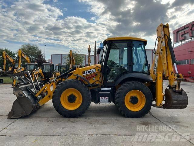 JCB 4 CX TLB's