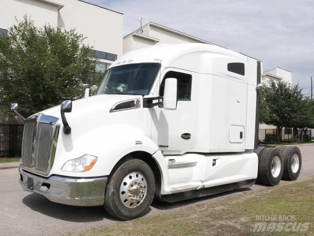 Kenworth T 680 Truck Tractor Units