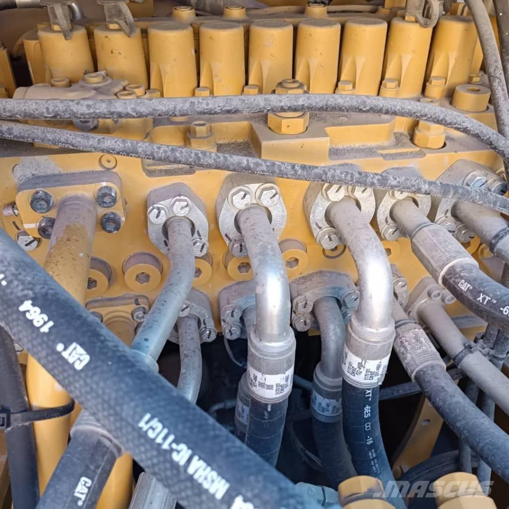 CAT 330GC Crawler excavators