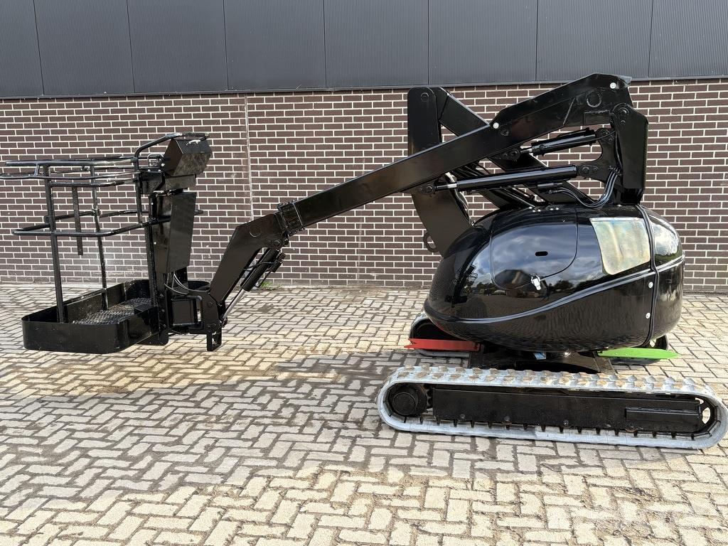 Nagano 070 Other lifts and platforms