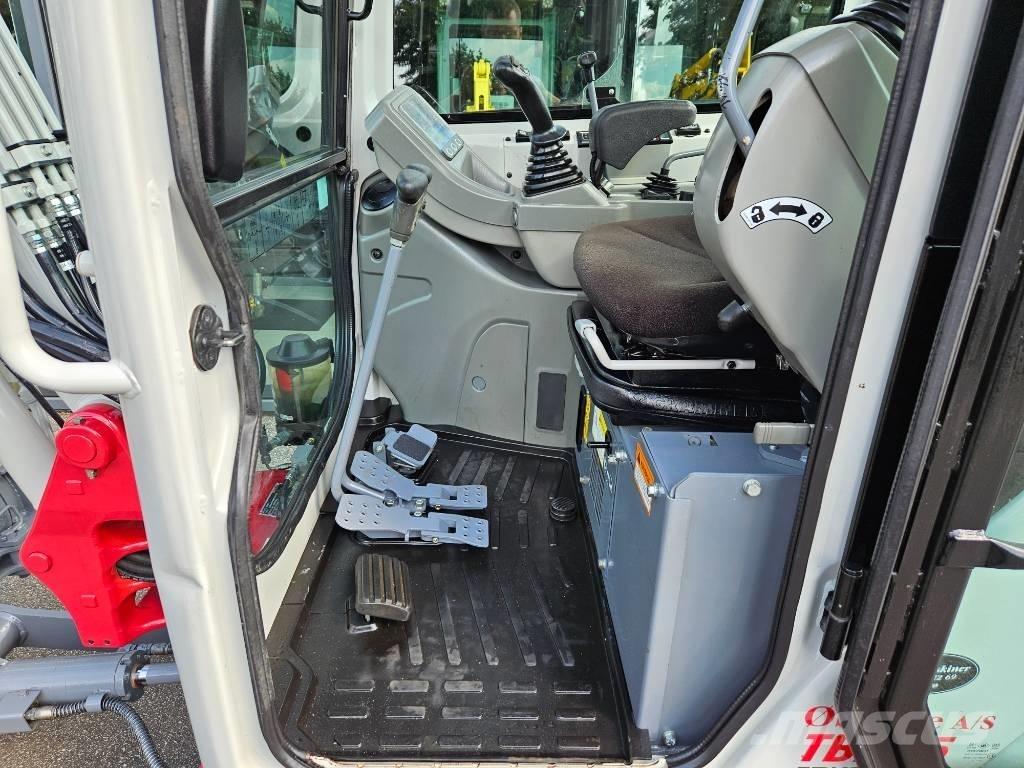 Takeuchi TB 225 Mini excavators < 7t