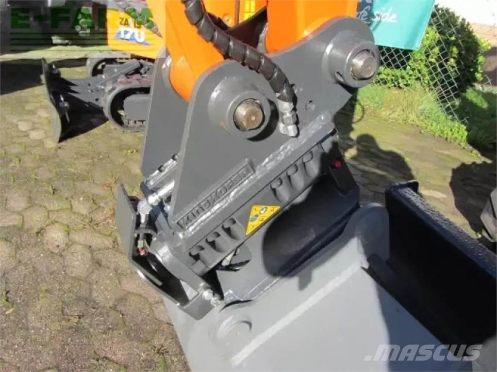 Hitachi zx 33 u-6 Wheeled excavators