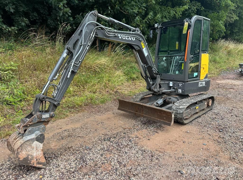 Volvo EC 27 D Mini excavators < 7t