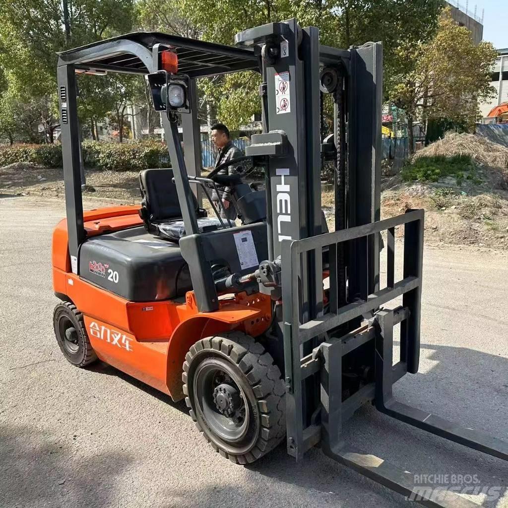 Heli CPC20 Diesel trucks