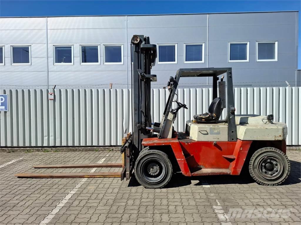 Nissan DF05A60U Diesel trucks