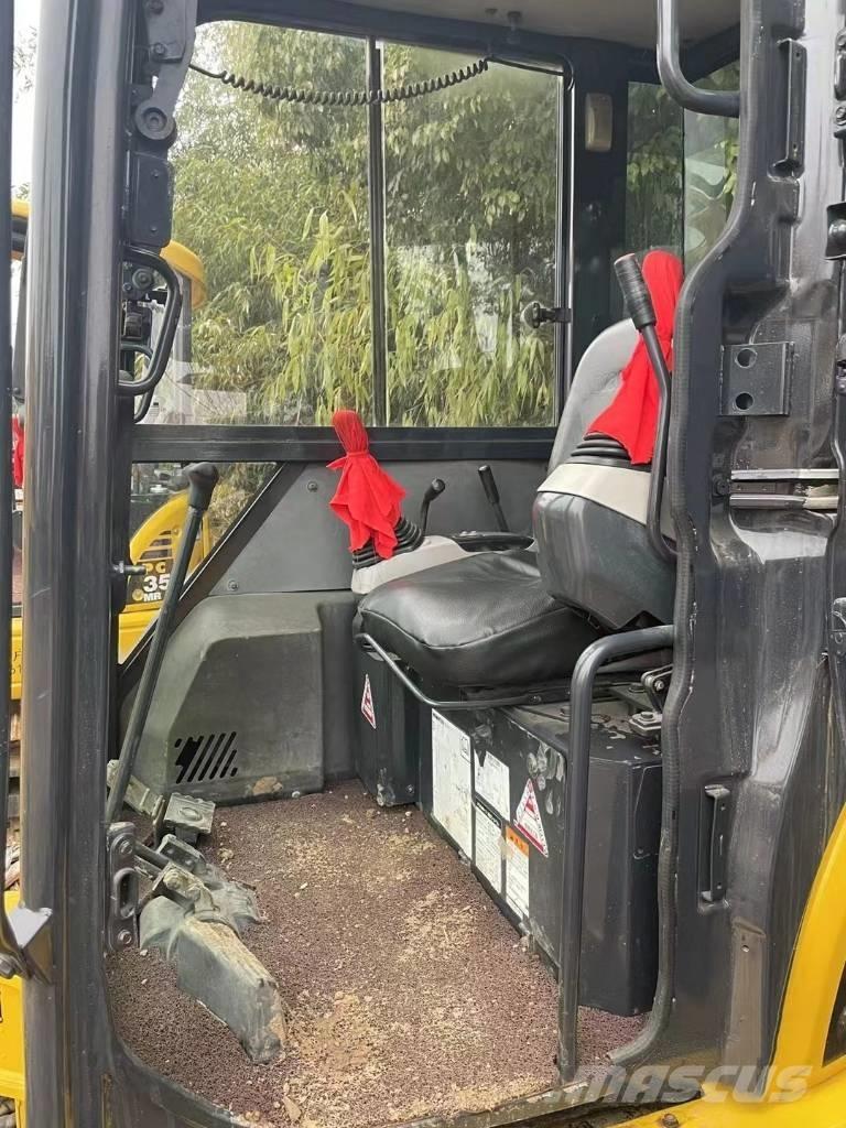 Komatsu PC30MR Mini excavators < 7t