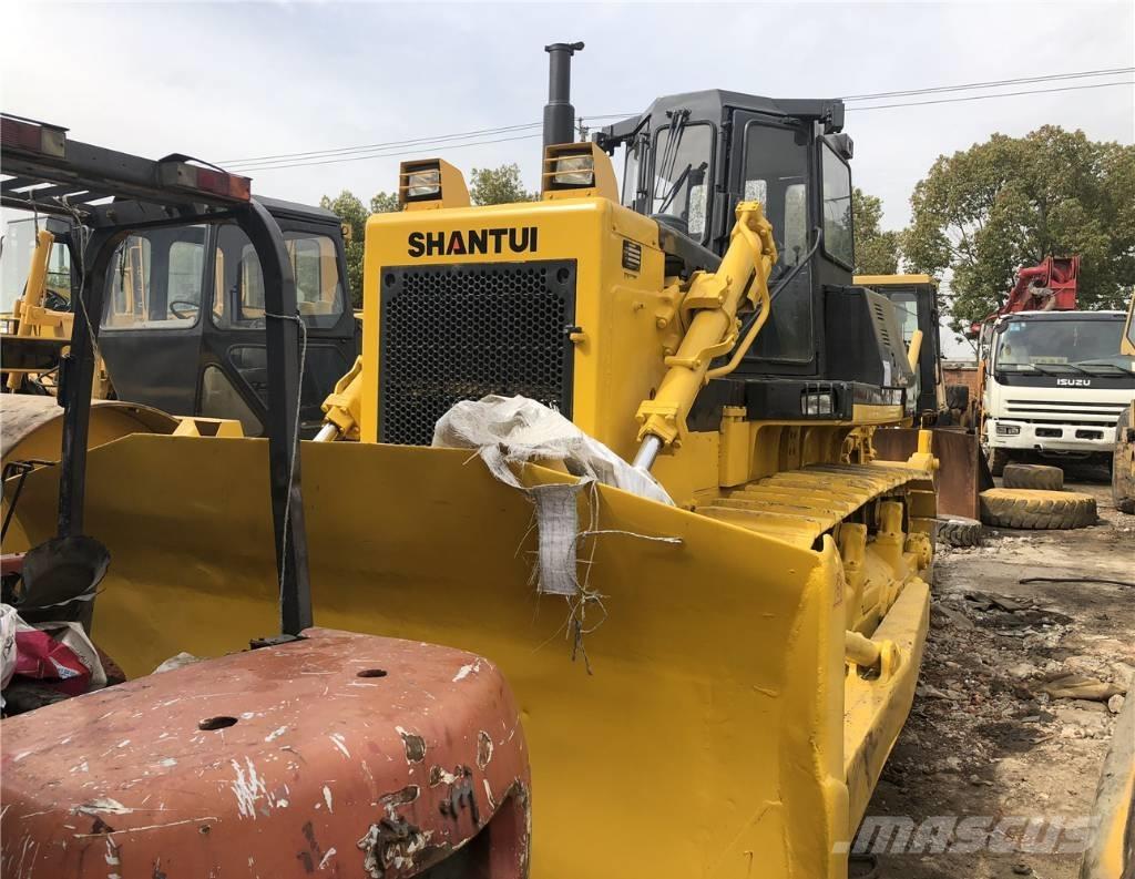 Shantui SD22 Crawler dozers