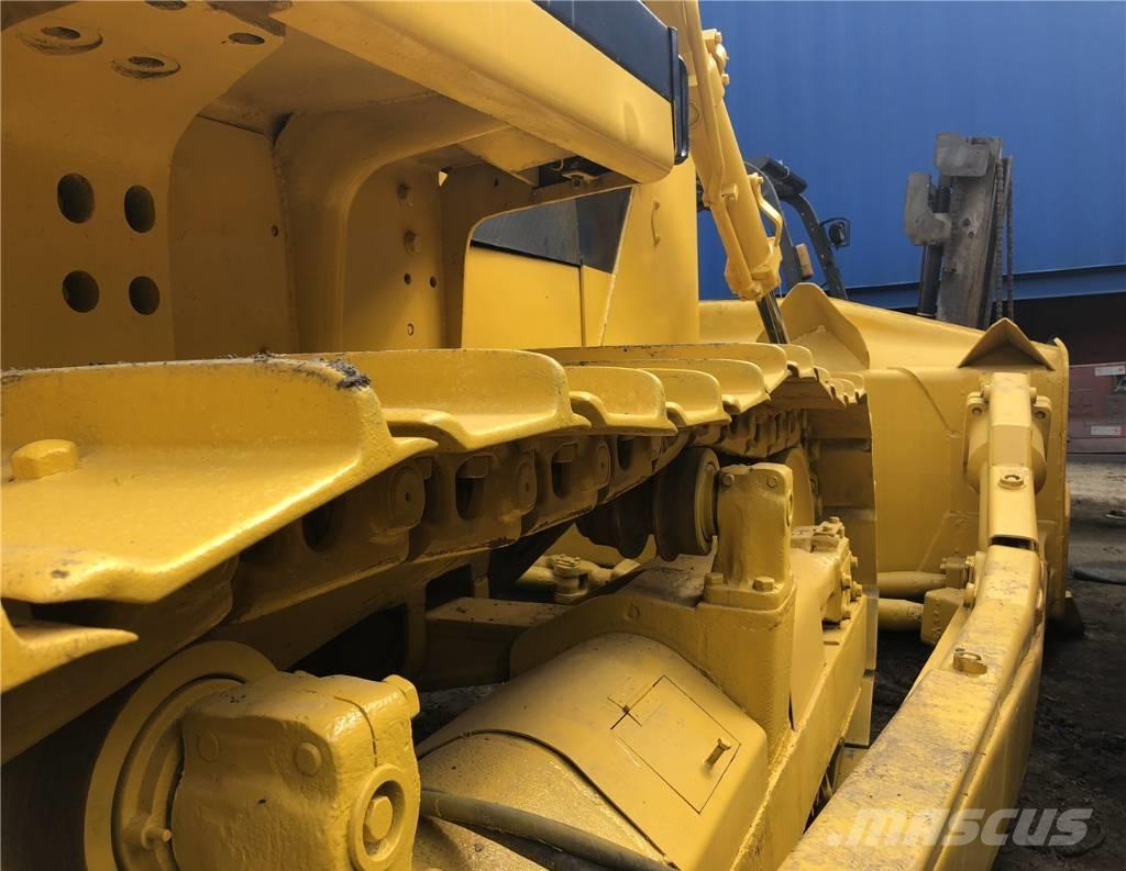 Shantui SD22 Crawler dozers
