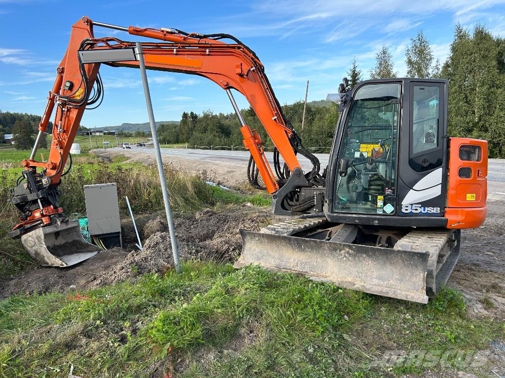 Hitachi ZX 85 US B-6 Midi excavators  7t - 12t