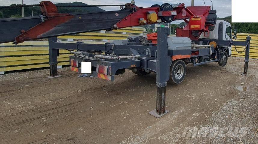 Hansin HS300 Truck mounted aerial platforms