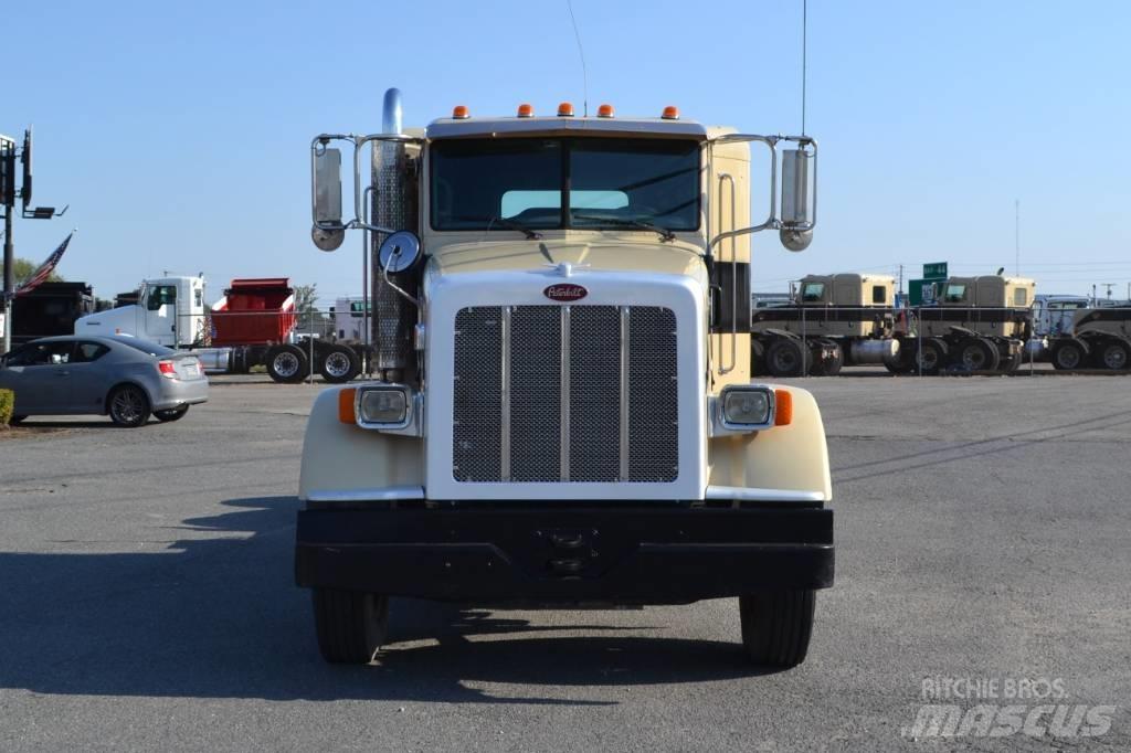 Peterbilt 367 Truck Tractor Units