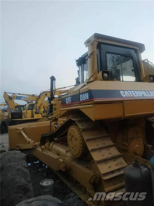 CAT D8N Crawler dozers