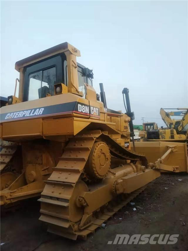 CAT D8N Crawler dozers