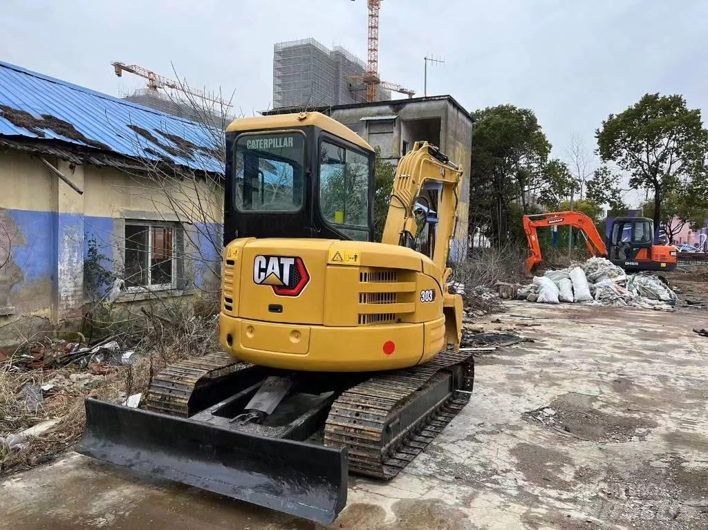 CAT 303c Mini excavators < 7t