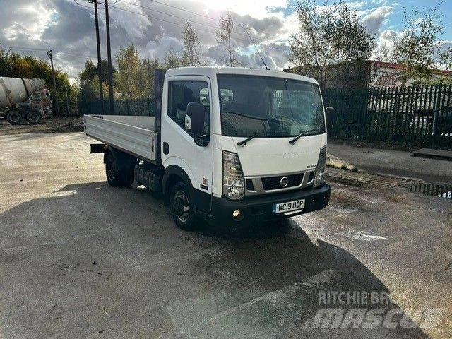 Nissan NT400 Cabstar Ldv/dropside