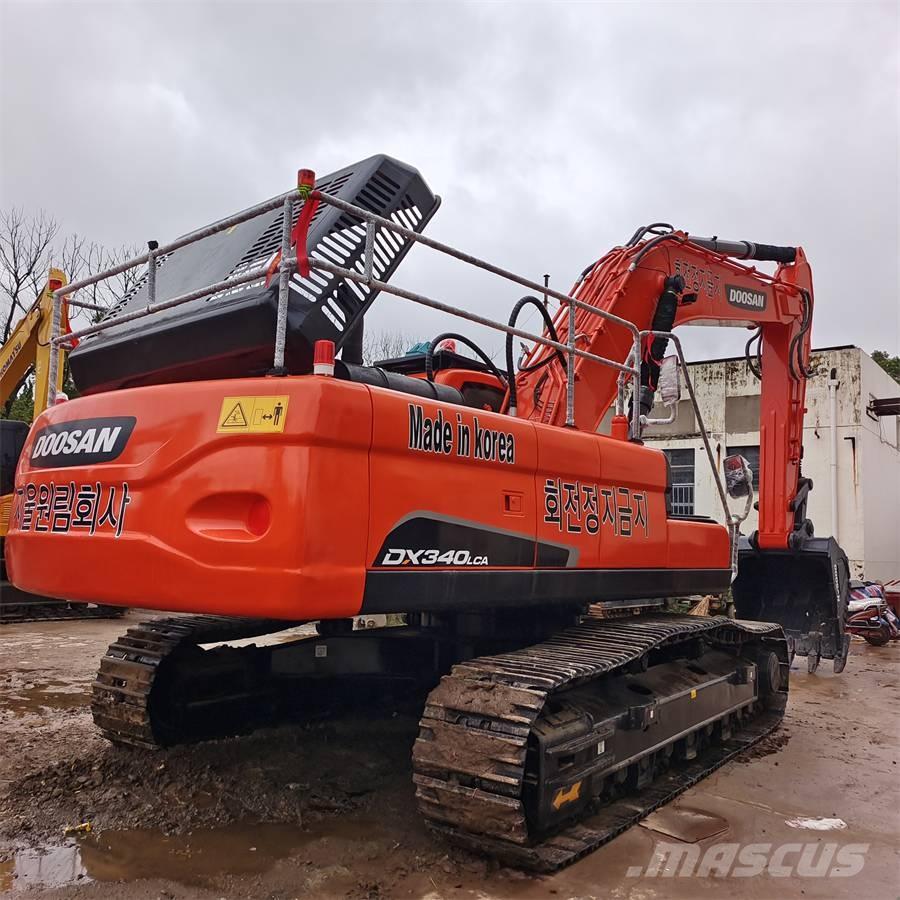 Doosan DX340LC Crawler excavators