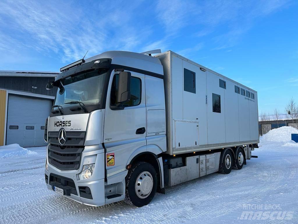 Mercedes-Benz Actros Livestock carrying trucks