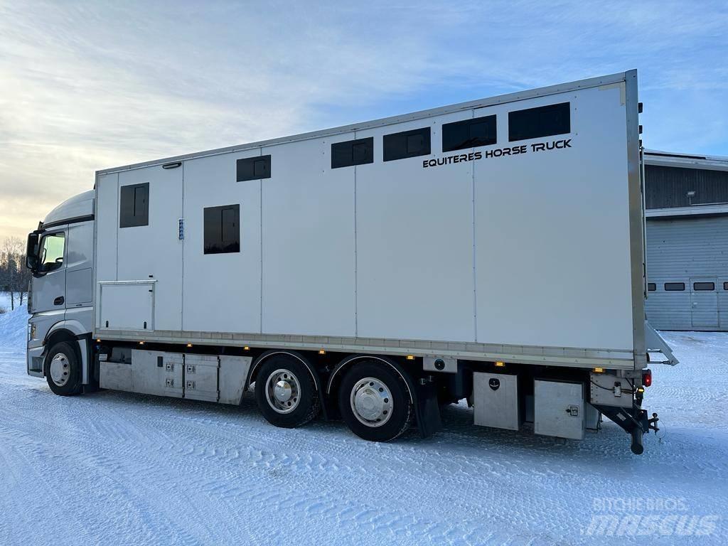 Mercedes-Benz Actros Livestock carrying trucks