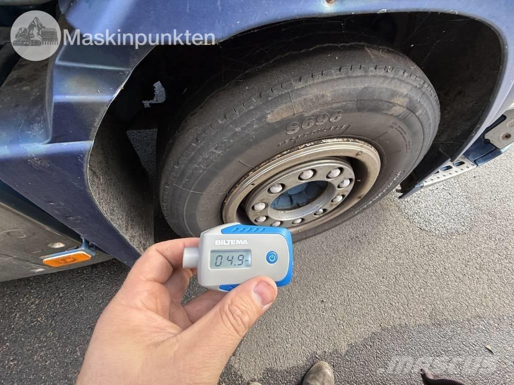 Volvo FM 440 Van Body Trucks