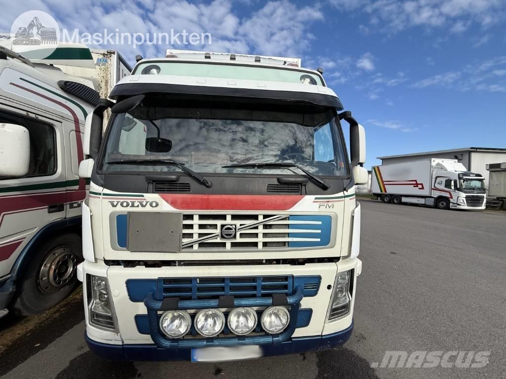 Volvo FM 440 Van Body Trucks