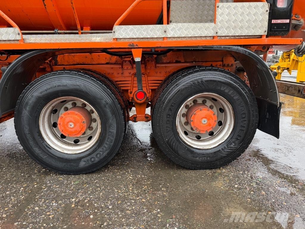 MAN 32.402 VF 8x4 Sewage disposal Trucks